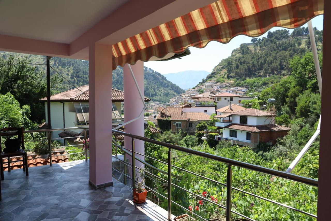 Guest House Bumbli Berat Luaran gambar